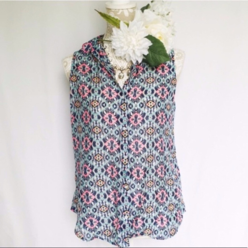 Stradivarius // Geometric Print Sleeveless Top mar2
